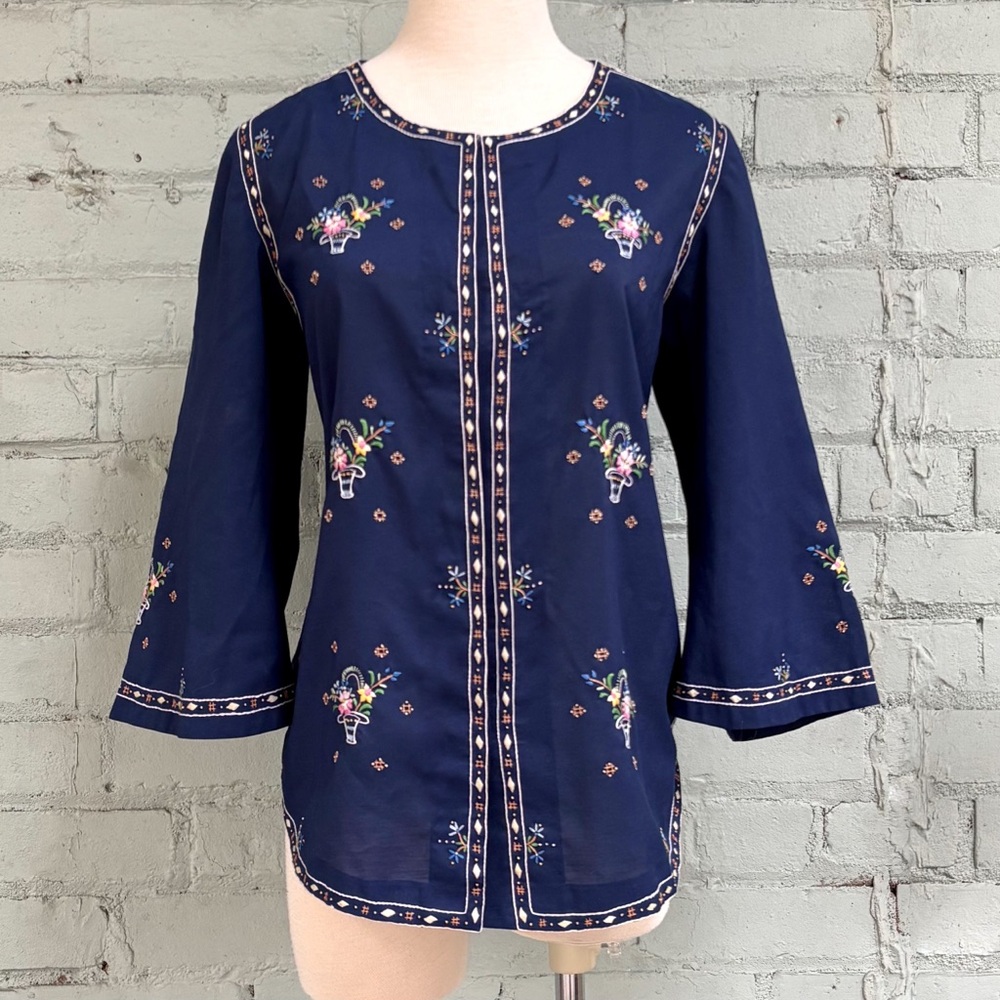 Vintage Floral Embroidered Blouse